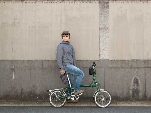 【バイクマンパーカーコンパクト】 軽量 パッカブル 防風 はっ水 背ポケット フード付 ウィンドブレーカー 日本製 No.2221