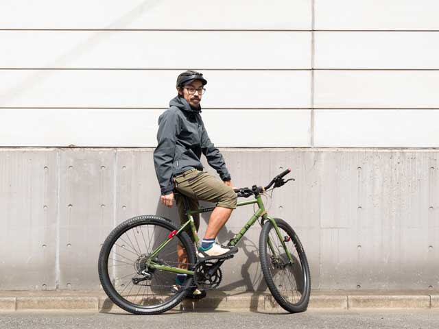 【バイクマンパーカーLight】動きやすい MoveFit(R)ストレッチ はっ水 防風 背ポケット フード付 No.2226