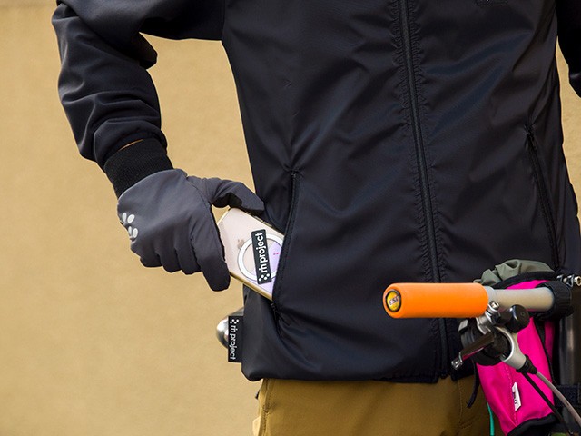 【MOVE ON ジャケット】長袖ジャージ ゆったりフィット 保温・通気・防風 2wayストレッチ 背ポケットNo.2275