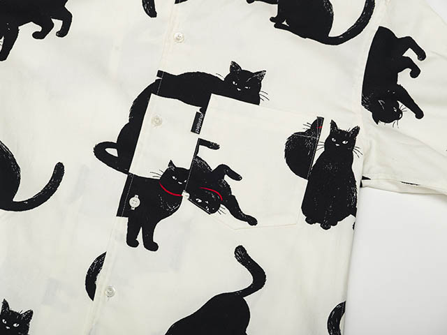 【シャノアシャツ】黒猫プリント バックポケット付き開襟シャツ 創業40周年記念 日本製 No.2296