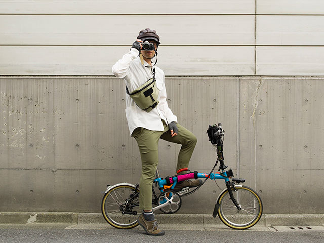 【ロールアウトバッグ】容量可変 ボディバッグ ハンドルバッグ