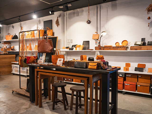 直営限定販売【TOCHIGI LEATHER SACOCHE】最高級 栃木レザー サコッシュ minca製 ショルダーバッグ 日本製 No.5157