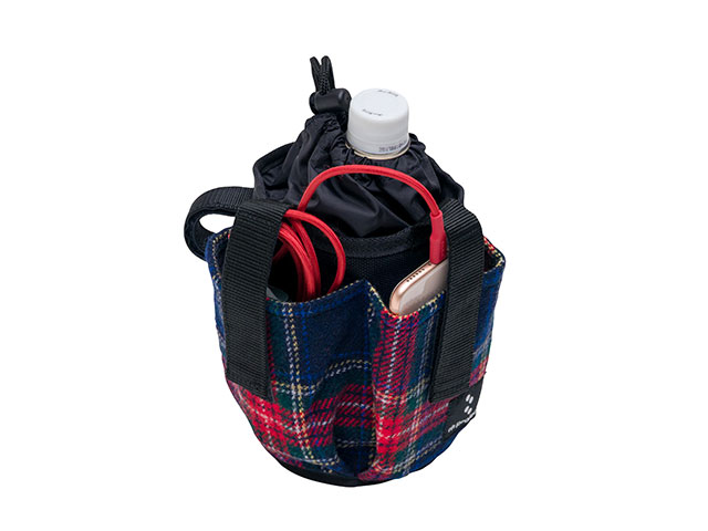 【マルチボトルホルダーツイード】 スマホポケット付き 500mlペットボトル対応 ベルクロ着脱 No.5160 日本製