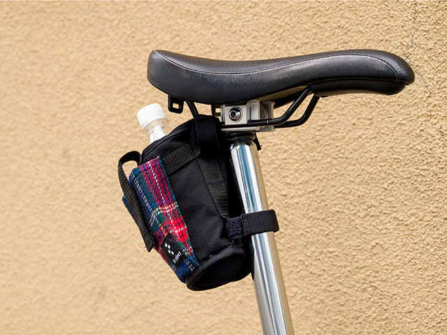 【マルチボトルホルダーツイード】 スマホポケット付き 500mlペットボトル対応 ベルクロ着脱 No.5160 日本製